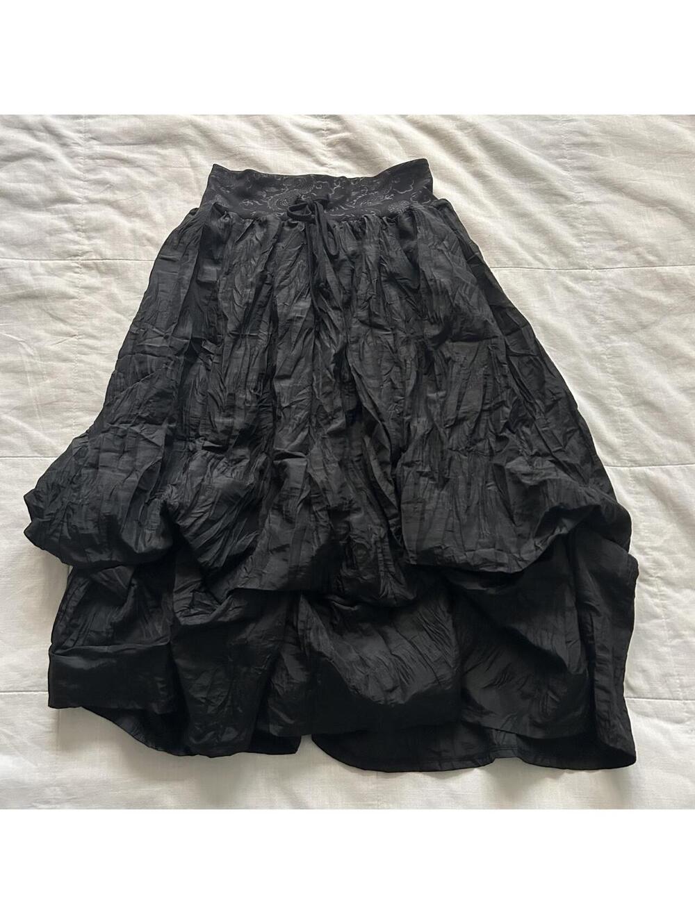 Quite Frash Black Tiered Skirt Draped Crinkle Size Small
